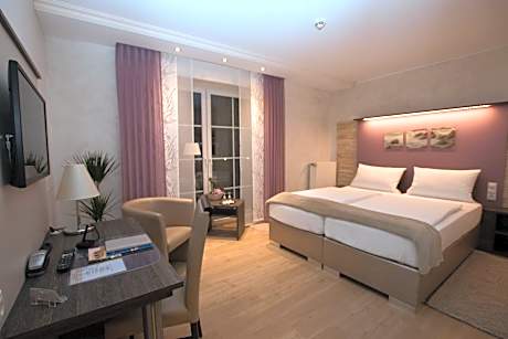 Double Room with Terrace