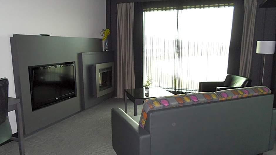 Grand Times Hotel Sherbrooke