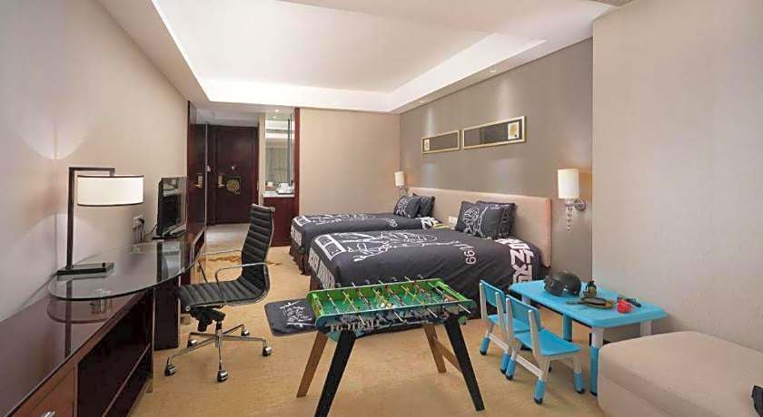 Leisure Hotel
