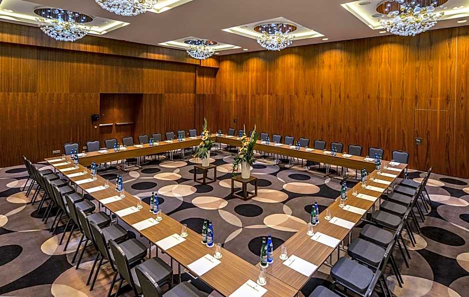 DoubleTree By Hilton Lodz