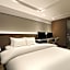 Jecheon The Wall Hotel