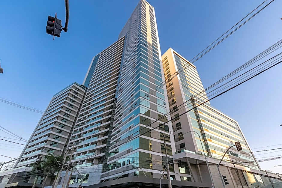 7th Avenue - Centro | Curitiba | Gonzaga Stays