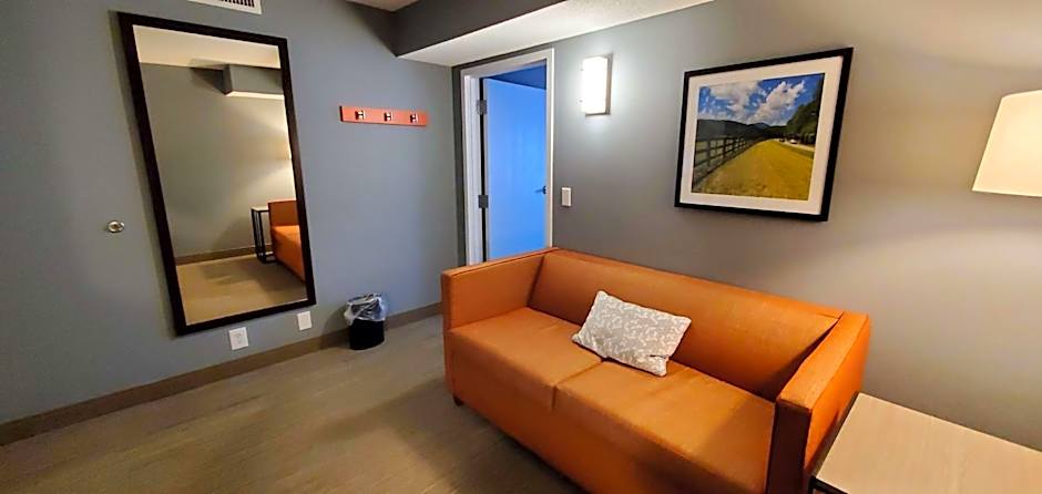 Hampton Inn Hillsville