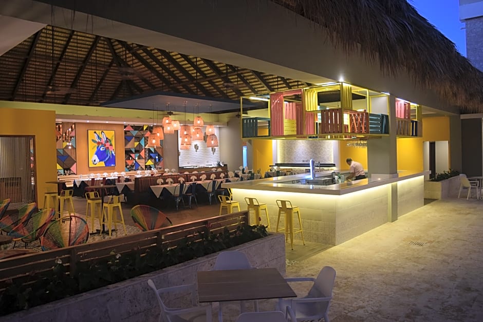 Casa Marina Beach & Reef All Inclusive