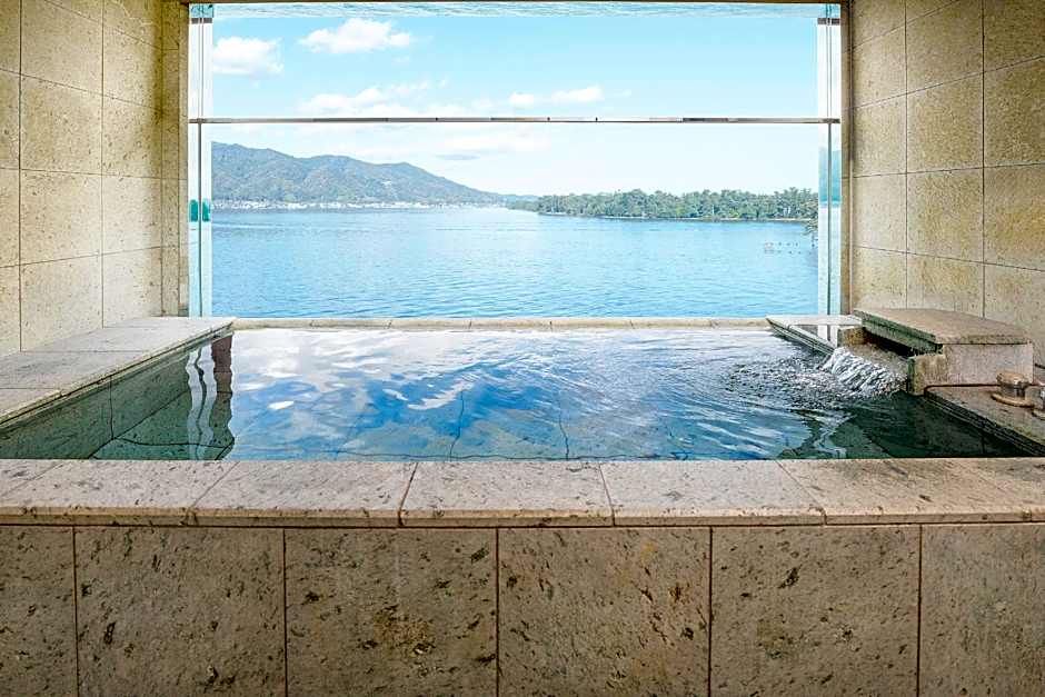 Amanohashidate Hotel