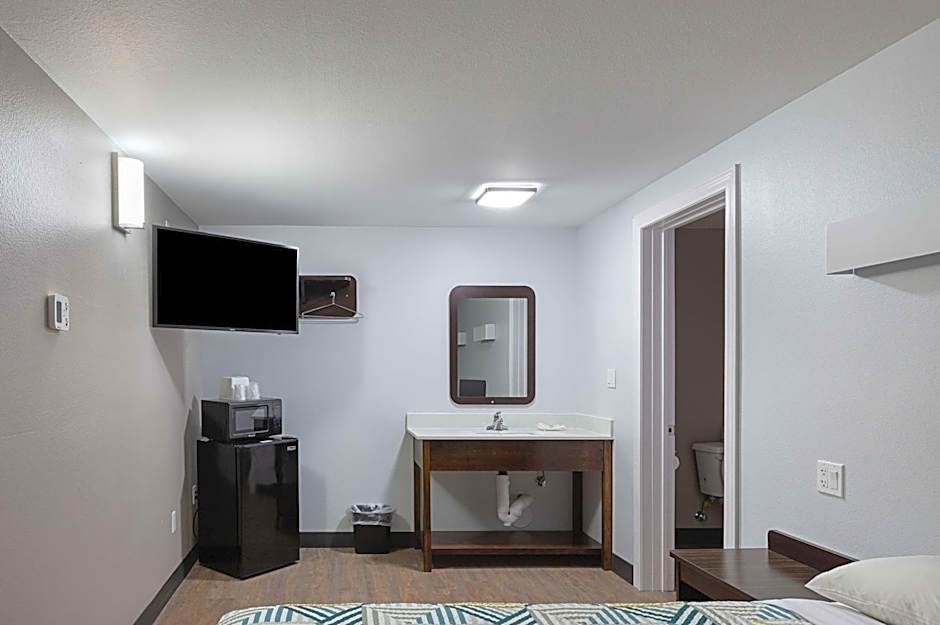 Motel 6-Show Low, AZ