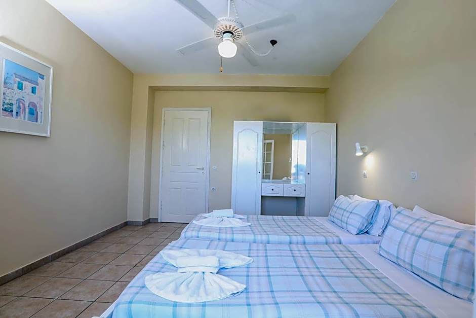 The Mayflower Studios & Apartments