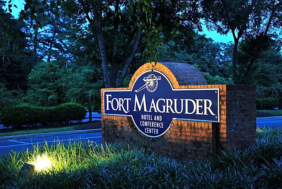 Fort Magruder Hotel, Trademark Collection by Wyndh – Williamsburg, VA