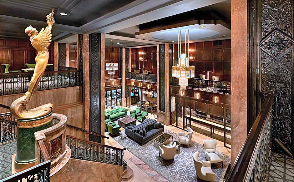 Hotel Phillips Kansas City Curio Collection by Hilton