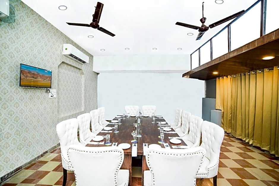 Goroomgo A star Amritsar