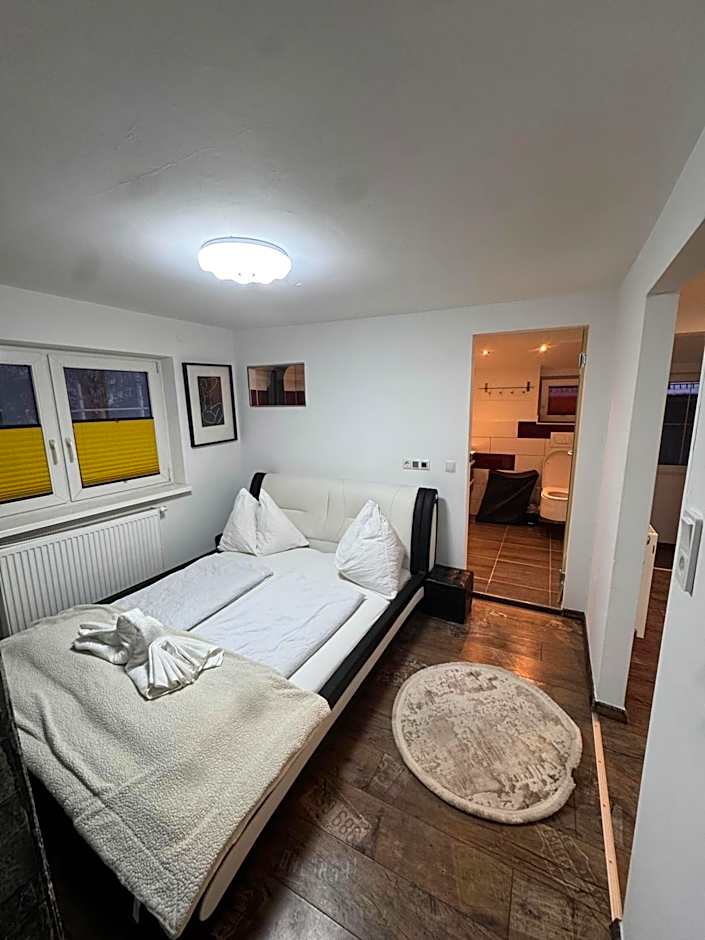 Weisses Rössel-Cavallo Bianco