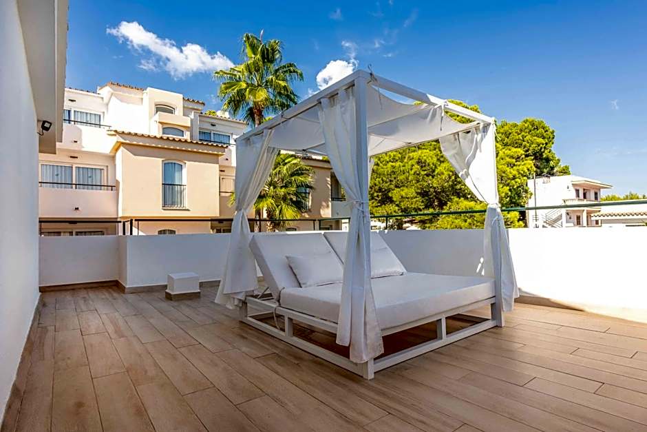 Valentin Somni Hotel & Suites