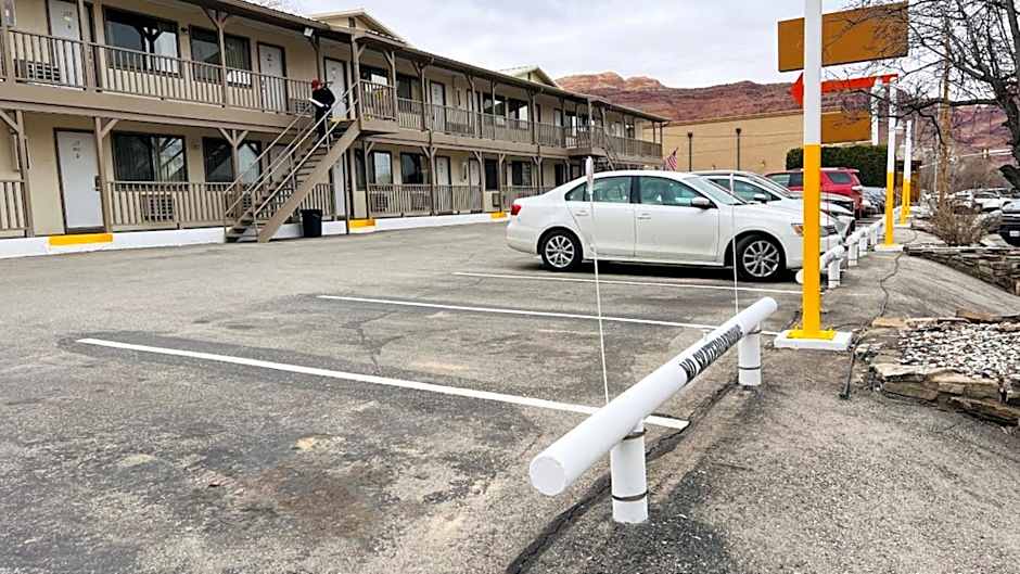 The Virginian Inn Moab Downtown