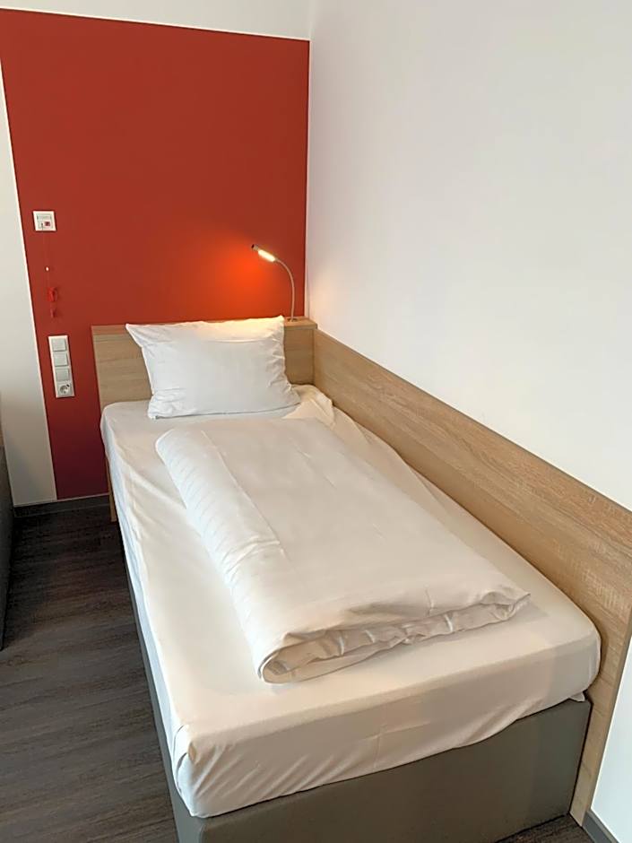 Adesso Hotel Göttingen - pay at property on arrival-Ihr Automatenhotel in Göttingen
