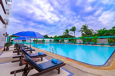 Hua Hin Grand Hotel & Plaza