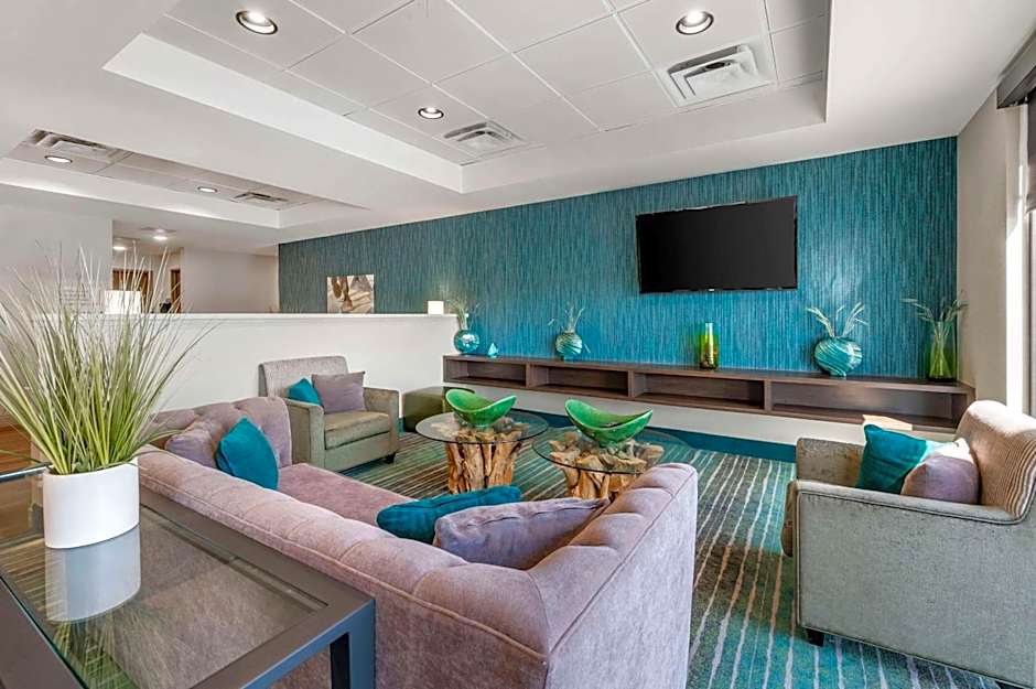 Comfort Inn & Suites Clarksville - Louisville North