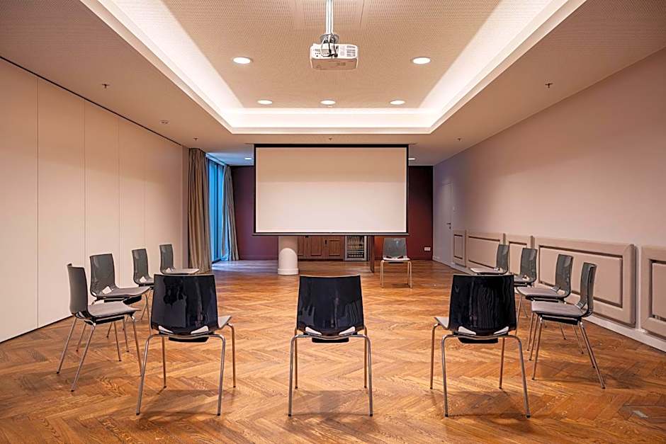 Crowne Plaza Vienna By IHG