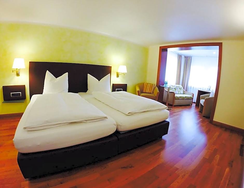 Hotel & Restaurant Menge