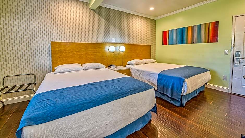 Hollywood City Inn