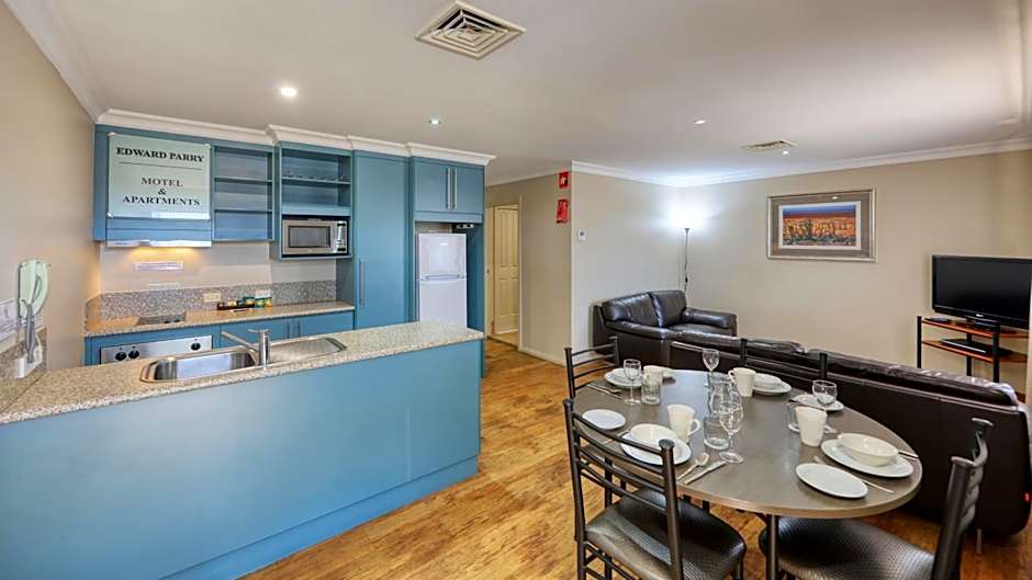 Edward Parry Motel and Apartments