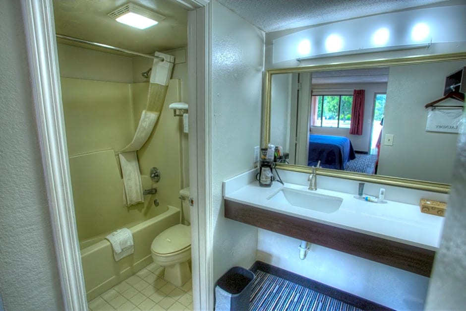 EconoLodge in Helen GA