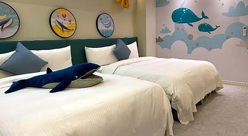 YA-NOLD HOT SPRING HOTEL