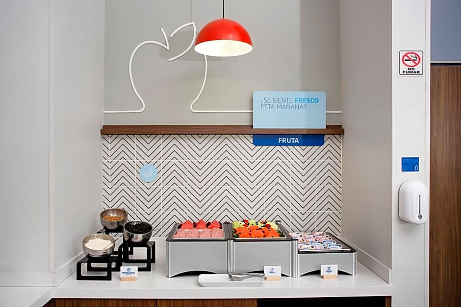 Holiday Inn Express Guadalajara Iteso By IHG