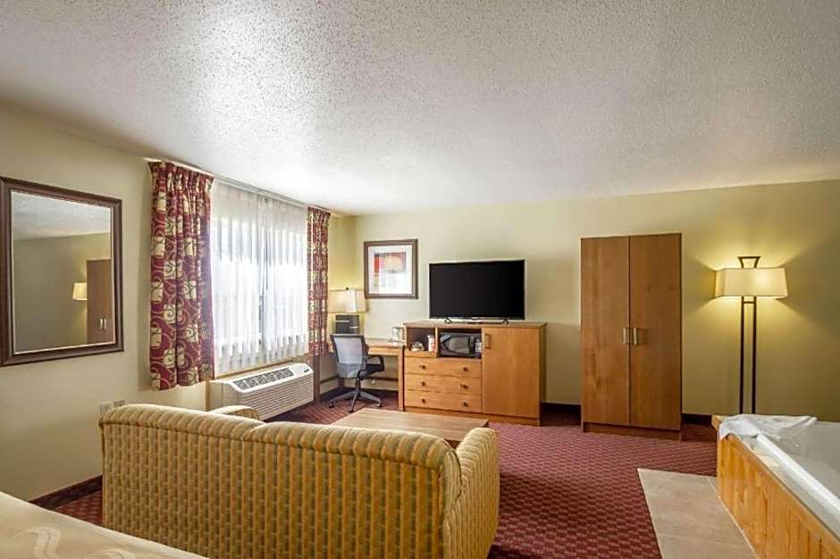 Quality Inn Mineral Point