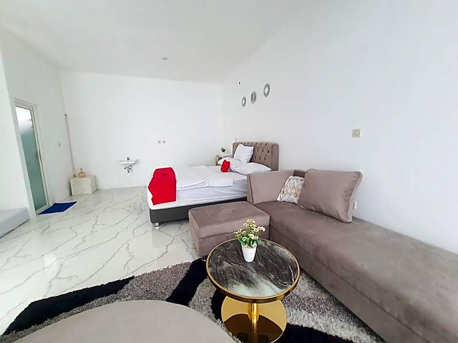 RedDoorz Syariah near Taruna Nusantara Magelang