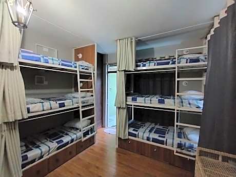 8-Bed Mixed Dormitory Room