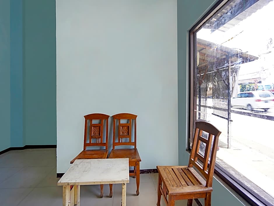 Spot On 91695 Hotel Benteng Portugis