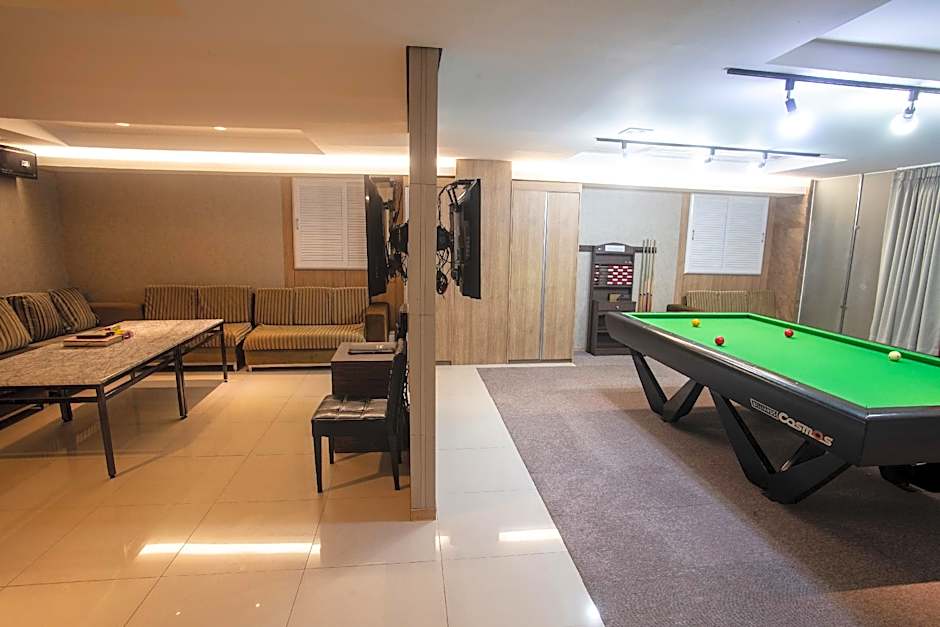 Yeongju Hotel