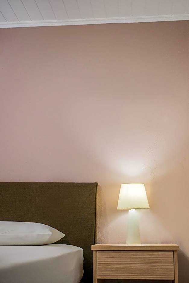 Stefania Studios by Estia