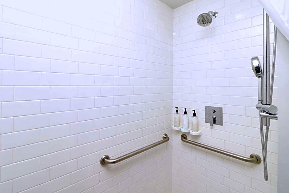 Tru by Hilton Monterrey Fundidora