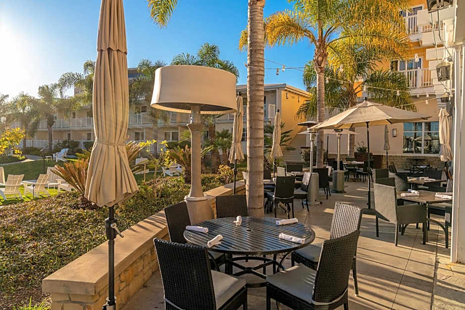 Jamaica Bay Inn Marina Del Rey Tapestry Collection by Hilton