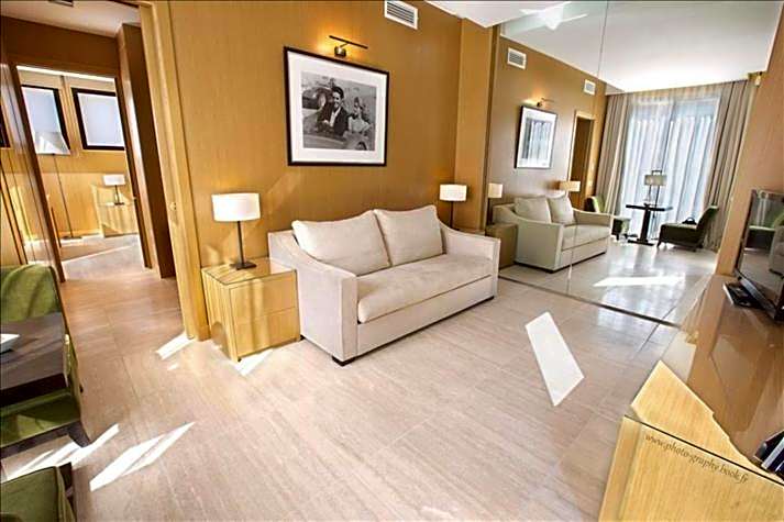 Hostellerie La Farandole