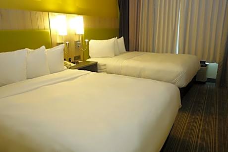 One-Bedroom Suite with Two Queen Beds - Disability Access/Non-Smoking