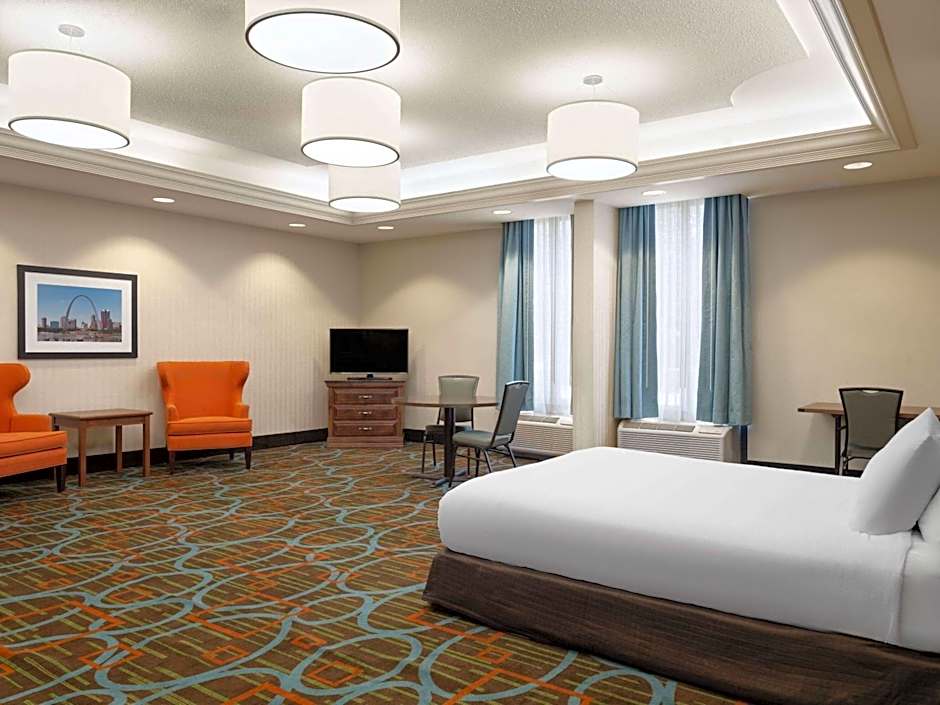 Wingate by Wyndham St Louis Airport