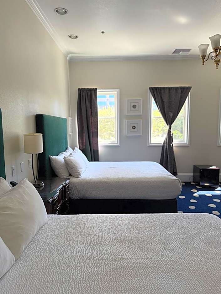 The Sterling Hotel