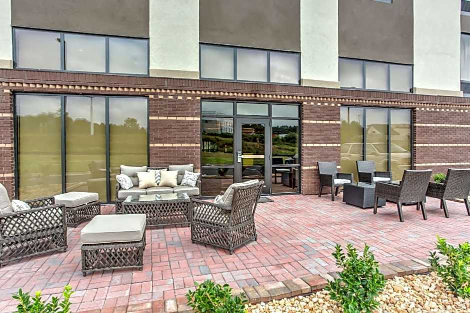 Hampton Inn By Hilton & Suites Macon I-475