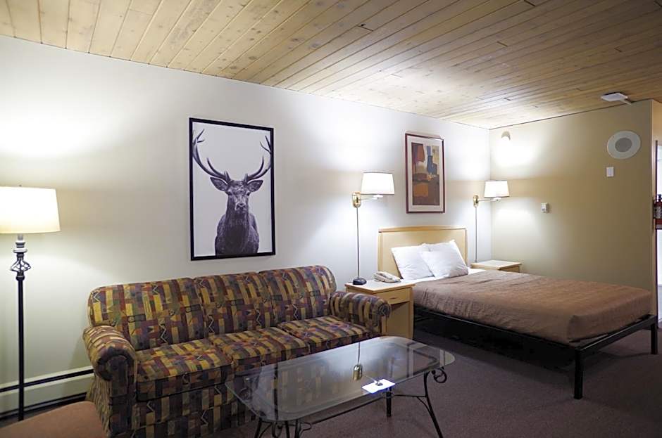 Canadas Best Value Inn and Suites Fernie