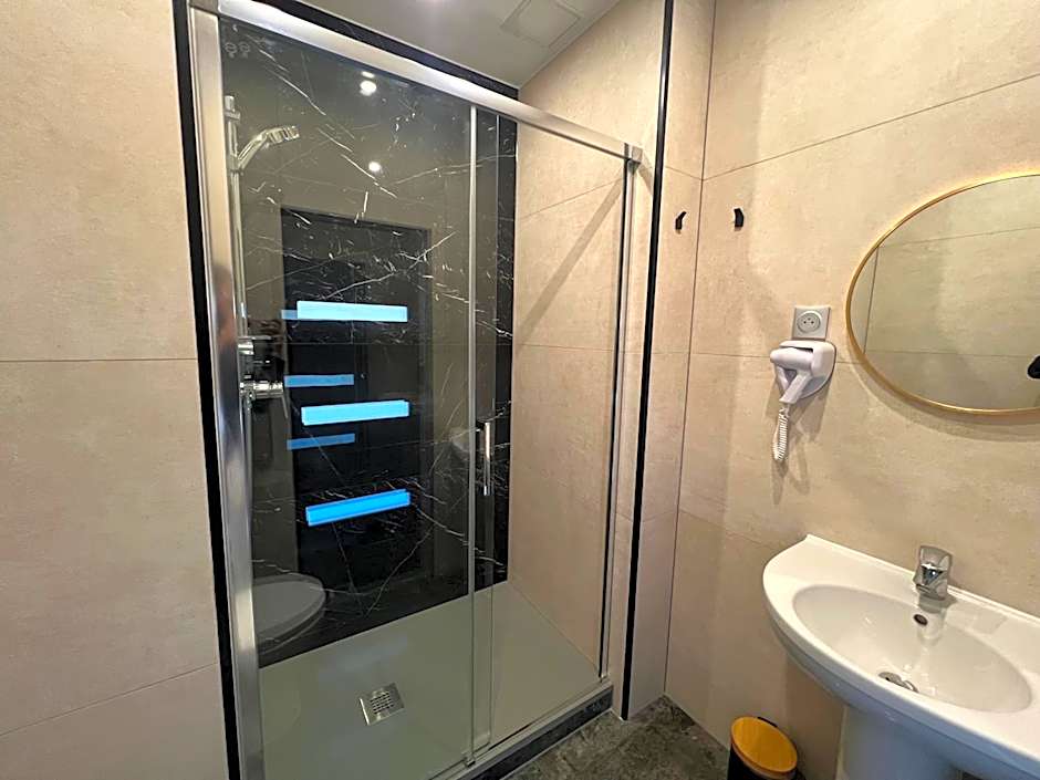 Brit Hotel du Parc Niort