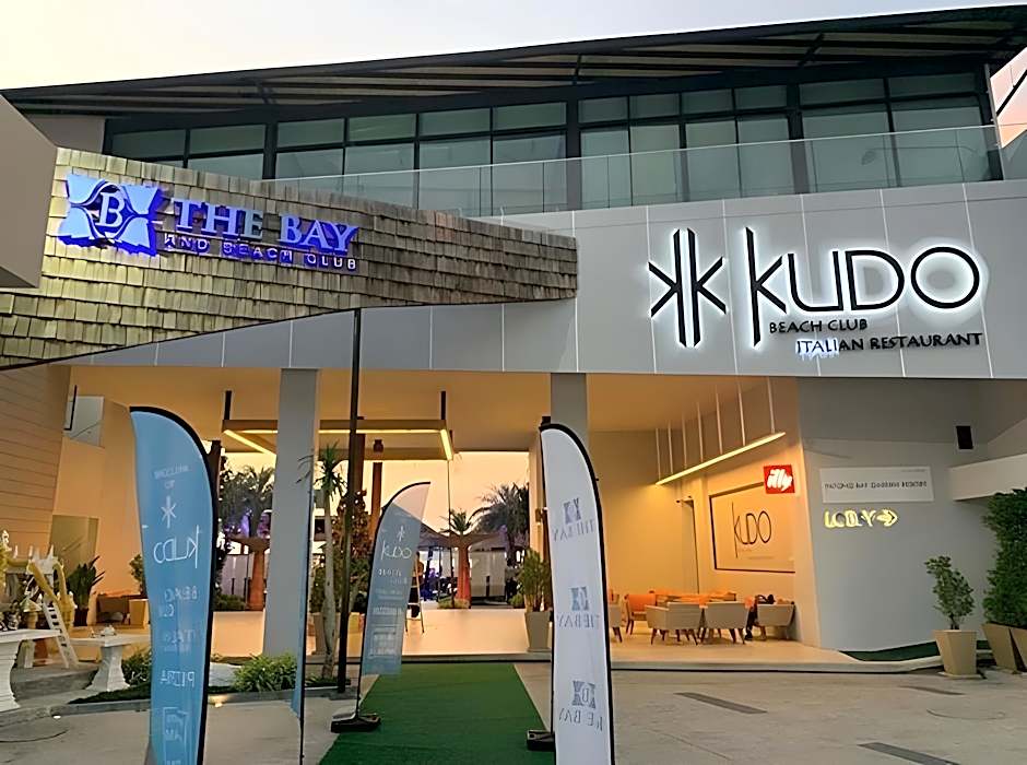 Kudo Hotel & Beach Club (Adults Only)