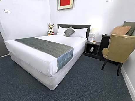 Standard Triple Room - Pet Friendly