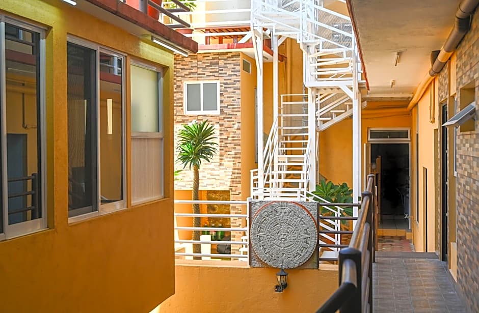 Casa LEONOR