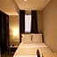 May Ramblas Hotel