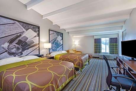 Deluxe Queen Room with Two Queen Beds - Non-Smoking