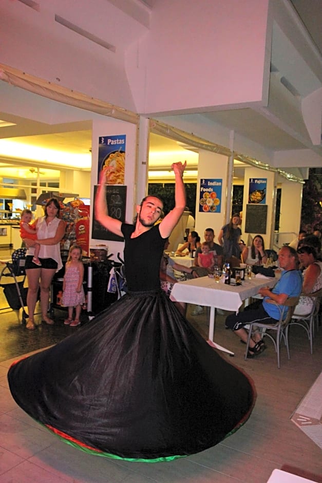 Blue Palace Hotel & Family