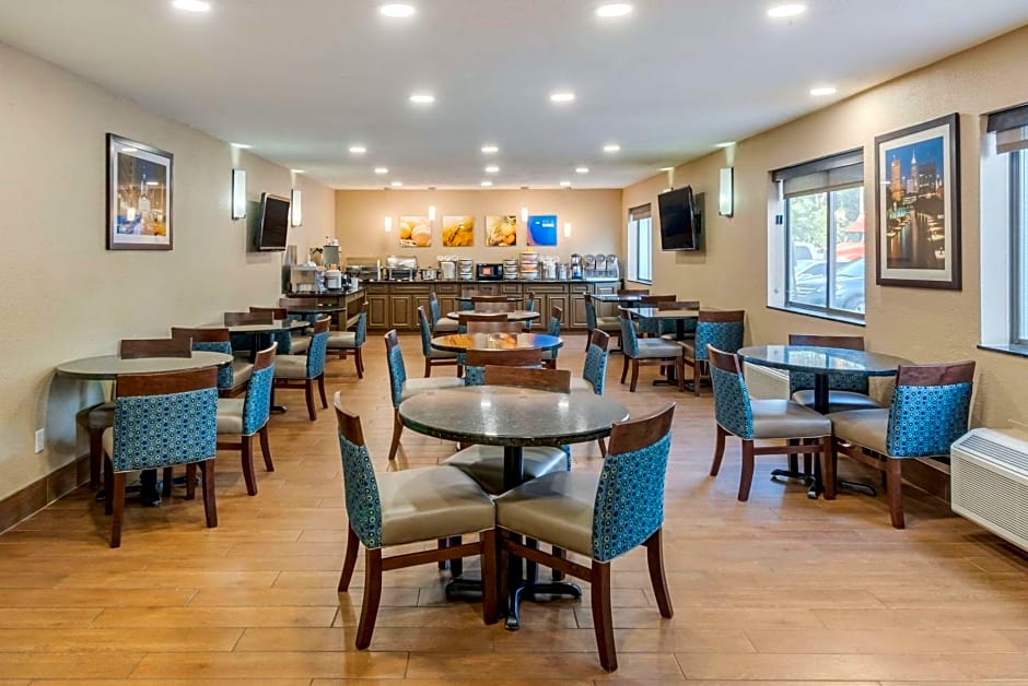 Comfort Inn South