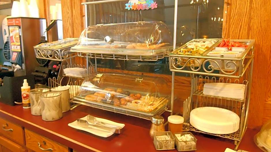 AmericInn by Wyndham Sturgeon Bay